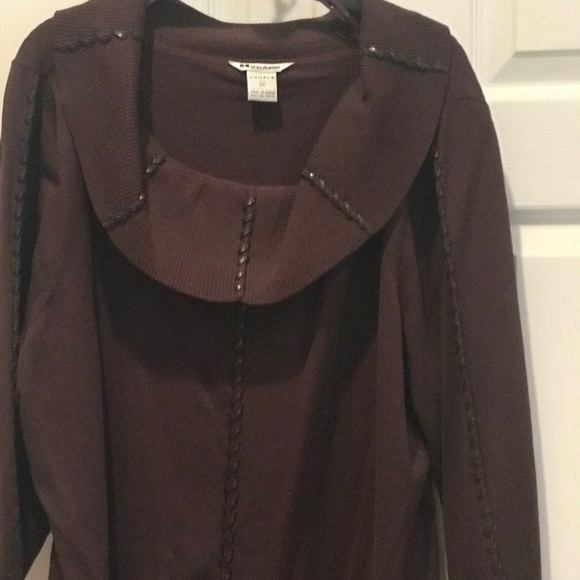 Top - Picture 4 of 7